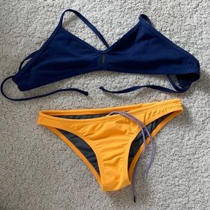 JOLYN BIKINI SET- MANGO EUROPE BOTTOMS (M) AND NAVY VENT TOP (L)